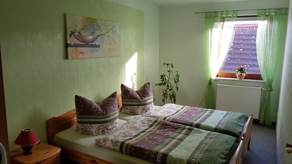 Ferienwohnung Giesa Jena Bagian luar foto